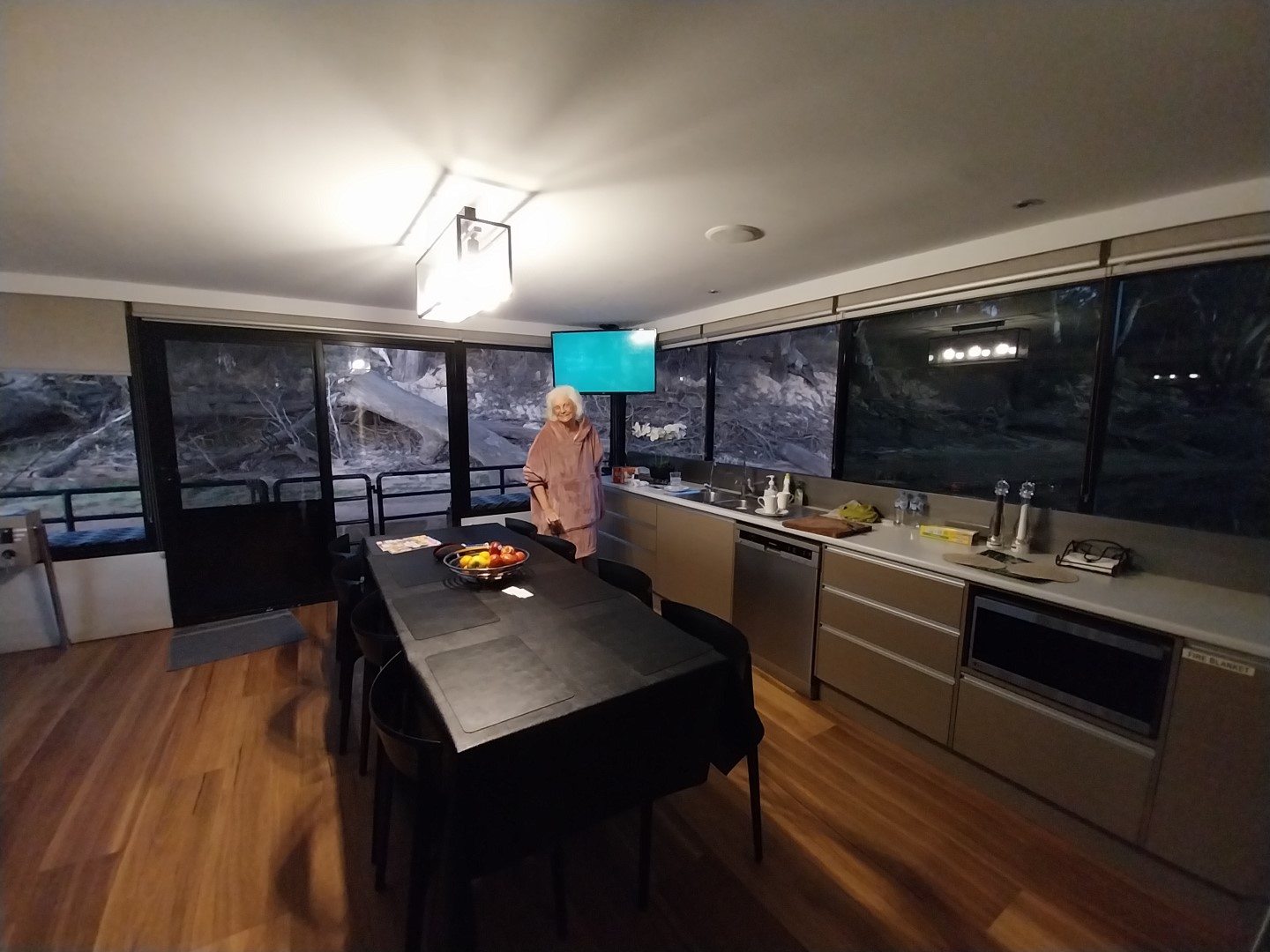 Murray River Lux in a House boat